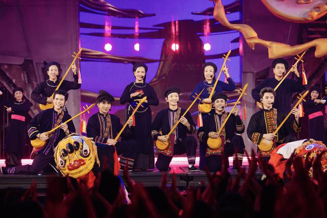 Hoàng Rob ba ngày thuyết phục nghệ nhân tại Lạng Sơn để có hai chiếc đầu sư tử mèo lên sân khấu Anh trai vượt ngàn chông gai - Ảnh 3.