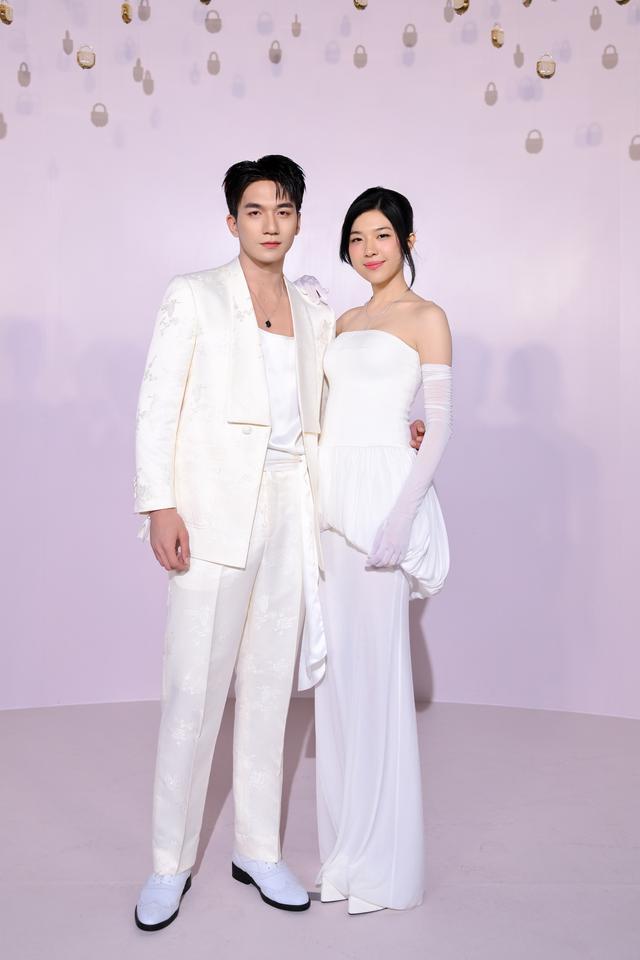 Baifern Pimchanok gây sốt khi tham dự sự kiện tại Việt Nam, nhan sắc ngọc nữ Thái Lan đúng xứng đáng hai chữ mỹ nhân  - Ảnh 5.