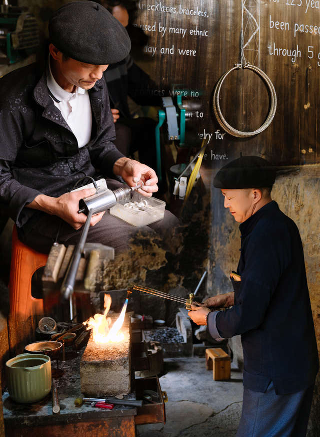 Một chiếc ly trà sữa 