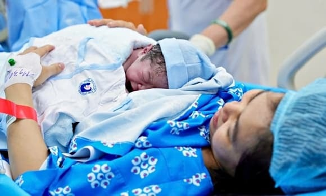 Sinh con vào giờ Ngọ có thực sự tốt?  - Ảnh 2.