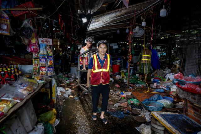 Chợ Kim Li&ecirc;n sau 30 năm hoạt động: Tiểu thương dọn đi v&agrave; nỗi buồn chia tay - Ảnh 5.