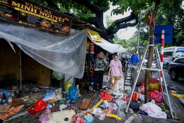 Chợ Kim Li&ecirc;n sau 30 năm hoạt động: Tiểu thương dọn đi v&agrave; nỗi buồn chia tay - Ảnh 2.