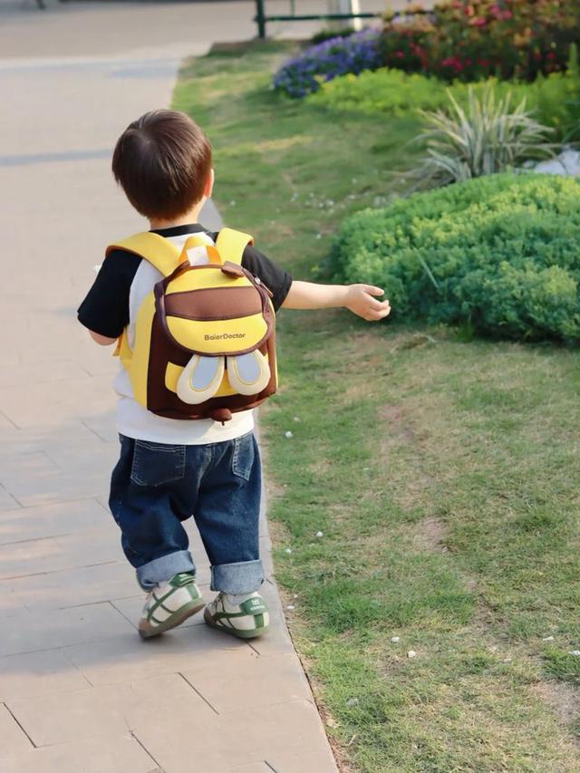 Con đi mẫu giáo nửa tháng vẫn khóc: Có thể mẹ đang bỏ qua 3 nguyên nhân này - Ảnh 4.