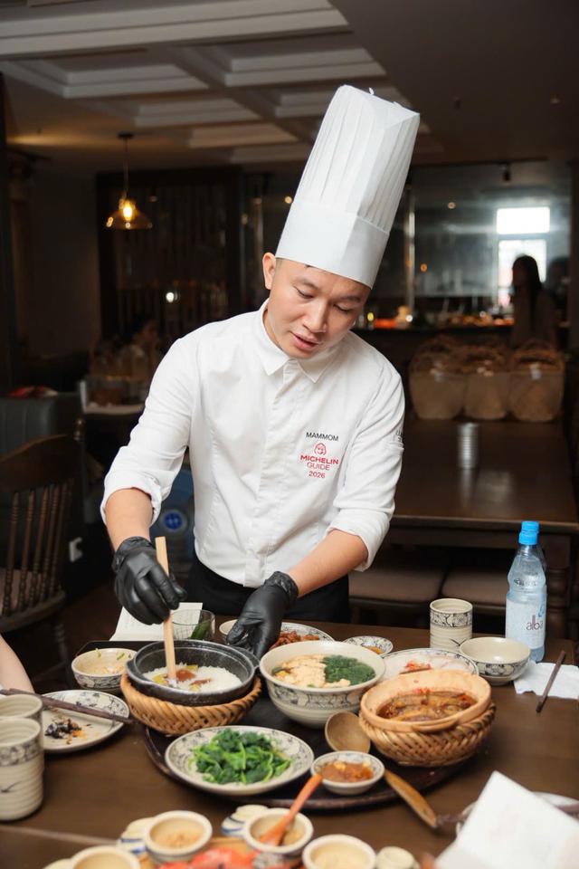 "Cửu Vị Duyên Hải": MAMMOM Restaurant ra mắt thực đơn mới, mở ra hành trình về miền ẩm thực duyên hải Trung Bộ - Ảnh 1.