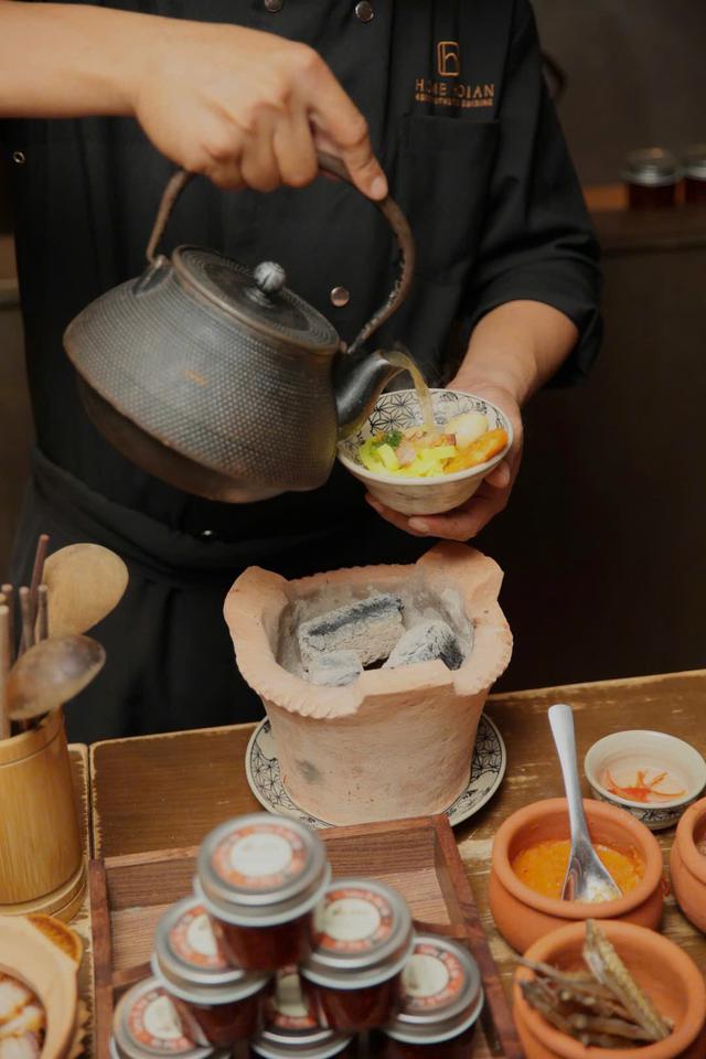 "Cửu Vị Duyên Hải": MAMMOM Restaurant ra mắt thực đơn mới, mở ra hành trình về miền ẩm thực duyên hải Trung Bộ - Ảnh 5.
