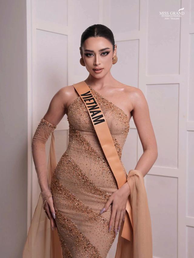 Phía sau khoảnh khắc Bảo Ngọc giành chiến thắng Top Model khu vực châu Á tại Miss World 2026 - Ảnh 2. Phía sau khoảnh khắc Bảo Ngọc giành chiến thắng Top Model khu vực châu Á tại Miss World 2026 - Ảnh 2.