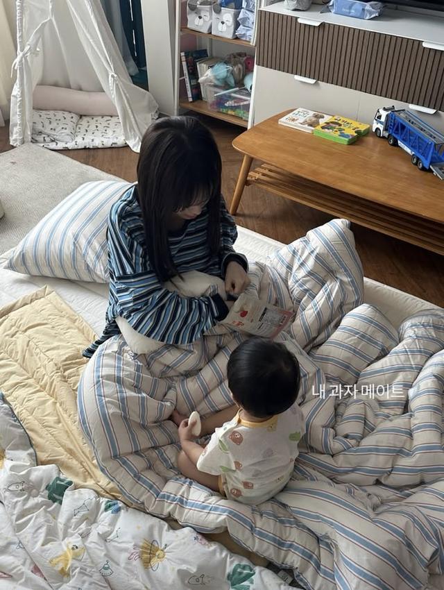 Con có tự tiên giao tiếp hay không phần lớn phụ thuộc vào phản hồi và tương tác của bố mẹ - Ảnh 3.