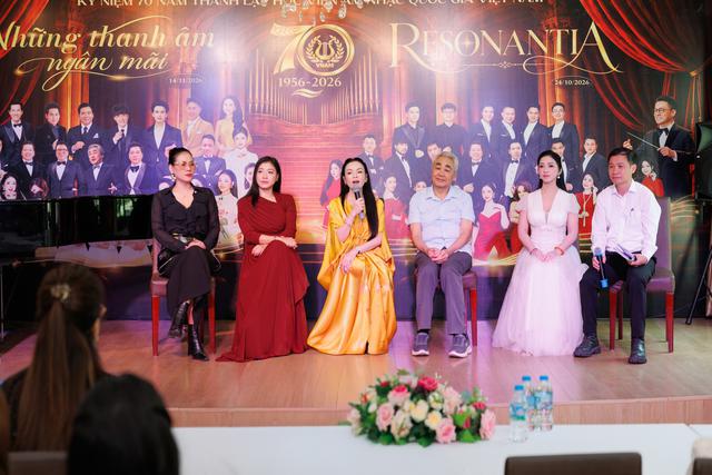 Thanh Lam, Mỹ Linh cùng dàn NSND trở về Học viện Âm nhạc Quốc gia, góp giọng trong hai đêm nhạc mừng 70 năm - Ảnh 3.