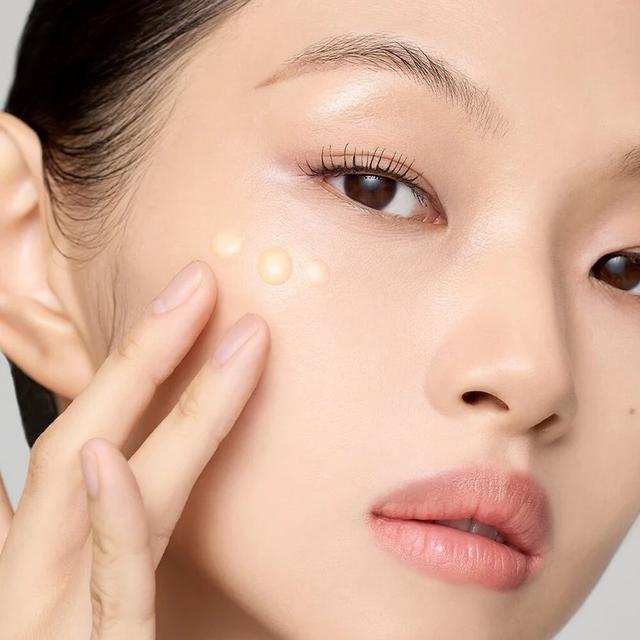 D&ugrave;ng kem mắt m&atilde;i kh&ocirc;ng hiệu quả? C&oacute; thể bạn đang mắc 3 sai lầm phổ biến - Ảnh 6.