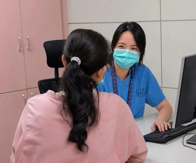 Ph&aacute;t hiện sớm Alzheimer: Ch&igrave;a kh&oacute;a gi&uacute;p cải thiện sức khỏe người cao tuổi - Ảnh 4.