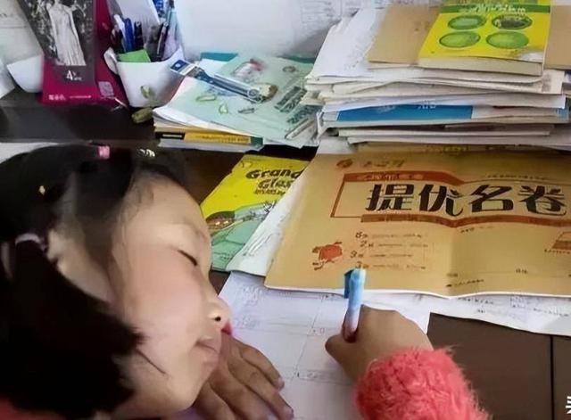 Nhìn lại tuổi thơ của thế hệ 8x, 9x mới hiểu vì sao trẻ em ngày nay dễ gặp vấn đề tâm lý - Ảnh 6.
