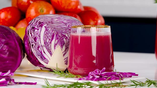 Bắp cải tím được người lớn tuổi “săn lùng”, nhưng sự thật không phải ai ăn cũng tốt - Ảnh 4.