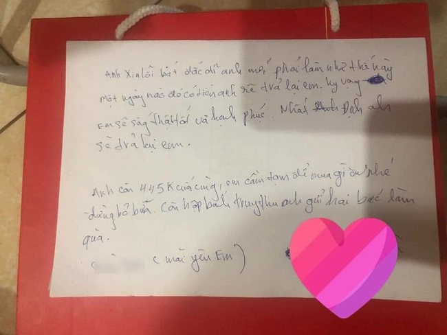 Được bạn gái tặng bánh trung thu, chàng trai `` ôm '' luôn chiếc máy tính 15 triệu, để lại cho cô gái 445.000 cùng lời nhắn: `` Đảm bảo vui vẻ '' Ảnh 3. Được bạn gái tặng bánh trung thu, chàng trai `` ôm '' luôn chiếc máy tính 15 triệu, để lại cho cô gái 445.000 cùng lời nhắn: `` Đảm bảo vui vẻ '' Ảnh 3.