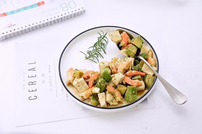 Nửa tháng trung thành với món salad này, "bụng mỡ" của tôi đã giảm đi trông thấy - Ảnh 8.