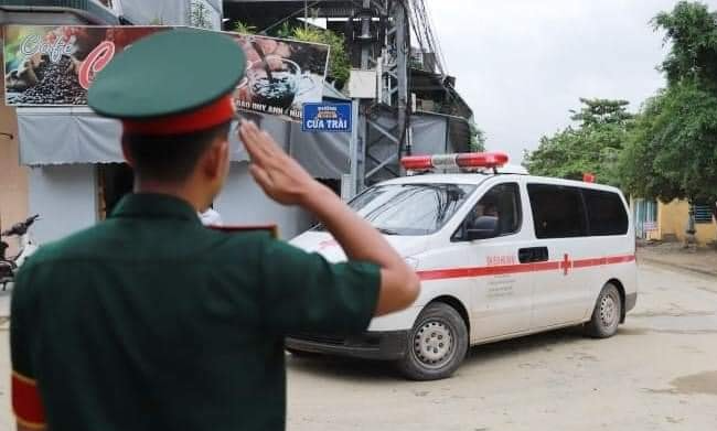 Có người lính mùa thu ấy ra đi từ đó không về... - Ảnh 2. Có người lính mùa thu ấy ra đi từ đó không về... - Ảnh 2.