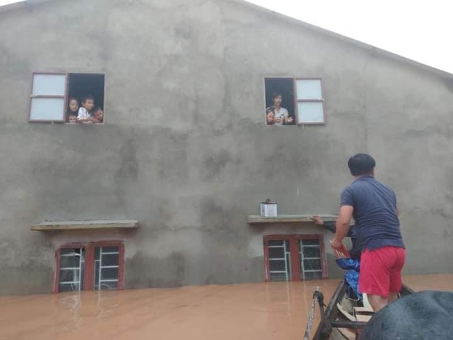 Quảng Trị nguy cơ tái diễn lũ lịch sử lần 2, mưa đặc biệt to ở miền Trung kéo dài đến bao giờ? - Ảnh 6. Quảng Trị nguy cơ tái diễn lũ lịch sử lần 2, mưa đặc biệt to ở miền Trung kéo dài đến bao giờ? - Ảnh 6.