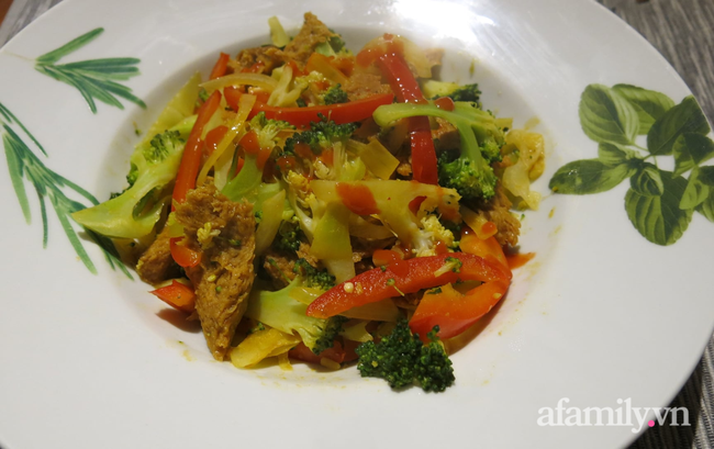 Tự làm gà chay từ A-Z với cách làm dễ dàng từ Food Blogger Liên Ròm - Ảnh 9.
