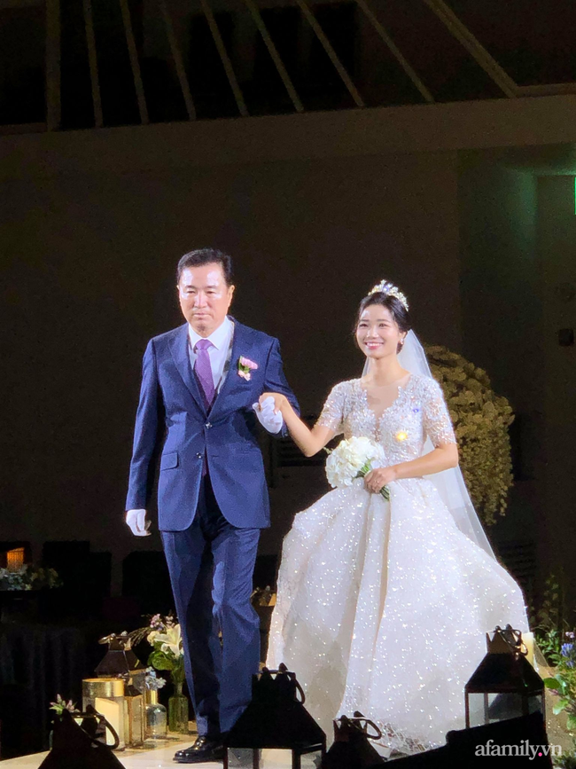 Cuộc hôn nhân của cô gái Việt và chồng Hàn có cân nặng gấp đôi mình: Hôm ra mắt, chồng “say lăn quay” với bố vợ, mẹ chồng ngày ngày cùng con dâu làm điều đặc biệt! - Ảnh 10. Cuộc hôn nhân của cô gái Việt và chồng Hàn có cân nặng gấp đôi mình: Hôm ra mắt, chồng “say lăn quay” với bố vợ, mẹ chồng ngày ngày cùng con dâu làm điều đặc biệt! - Ảnh 10.