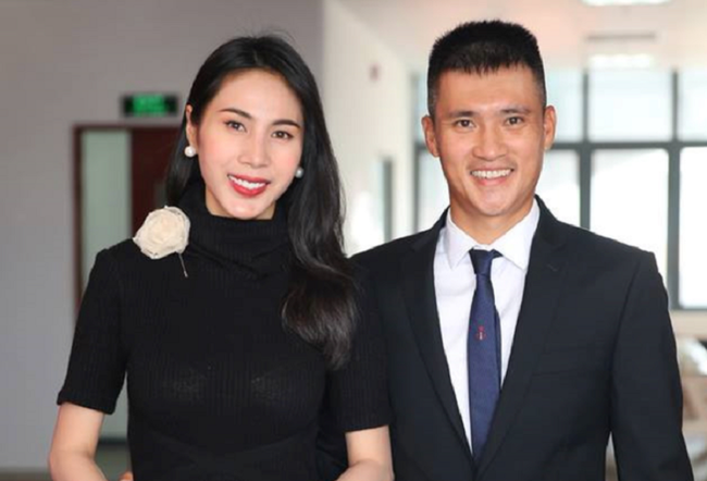 Cậu bé học lớp 1 trong 2 ngày đã kêu gọi hơn 100 triệu đồng ủng hộ miền Trung: Cách bố mẹ dạy dỗ "không phải dạng vừa đâu" - Ảnh 6. Cậu bé học lớp 1 trong 2 ngày đã kêu gọi hơn 100 triệu đồng ủng hộ miền Trung: Cách bố mẹ dạy dỗ "không phải dạng vừa đâu" - Ảnh 6.