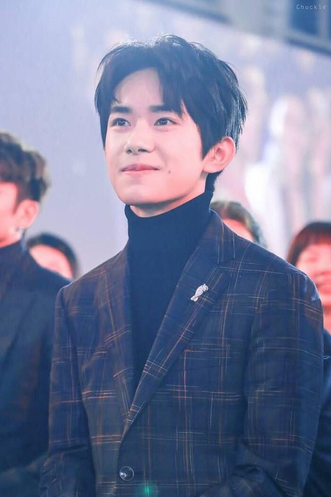Rầm rộ tin Lisa (BLACKPINK), Ten (NCT) làm huấn luyện viên trong show sống còn lớn nhất châu Á, có cả Châu Kiệt Luân và Kimura Takuya - Ảnh 7. Rầm rộ tin Lisa (BLACKPINK), Ten (NCT) làm huấn luyện viên trong show sống còn lớn nhất châu Á, có cả Châu Kiệt Luân và Kimura Takuya - Ảnh 7.