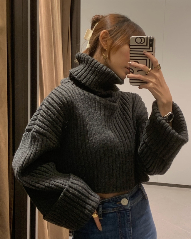 Cô nàng chỉ rõ 5 món đồ đáng sắm nhất ở Zara lúc này, có tâm hơn cả là loạt gợi ý cách mix hack dáng - Ảnh 8. Cô nàng chỉ rõ 5 món đồ đáng sắm nhất ở Zara lúc này, có tâm hơn cả là loạt gợi ý cách mix hack dáng - Ảnh 8.