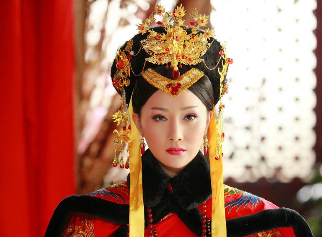 Cuộc đời bi thảm của Hoàng hậu tại vị lâu nhất triều Thanh: Sống cô độc ở tẩm cung gần 20 năm, cả đời chỉ là con rối của kẻ khác - Ảnh 1. Cuộc đời bi thảm của Hoàng hậu tại vị lâu nhất triều Thanh: Sống cô độc ở tẩm cung gần 20 năm, cả đời chỉ là con rối của kẻ khác - Ảnh 1.