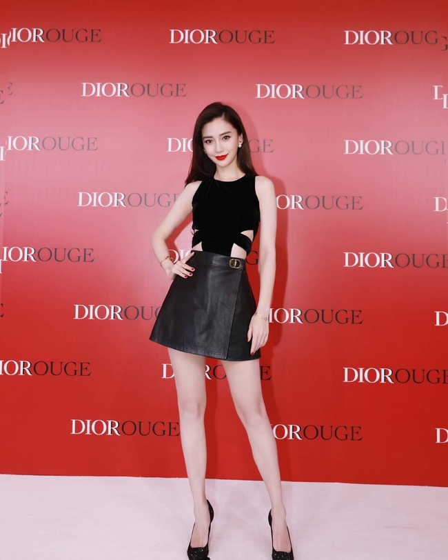 Tuần qua các chị đẹp đều diện đầm đen đi dự sự kiện, Nữ thần Kim Ưng Tống Thiến lại tiếp tục bị "réo tên" - Ảnh 10. Tuần qua các chị đẹp đều diện đầm đen đi dự sự kiện, Nữ thần Kim Ưng Tống Thiến lại tiếp tục bị "réo tên" - Ảnh 10.