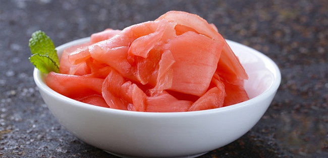 Gừng Gari - Món gia vị quen thuộc trong các cửa hàng sushi hóa ra lại dễ làm và có công dụng tuyệt vời với sức khỏe thế này, chị em đã biết chưa? - Ảnh 1.