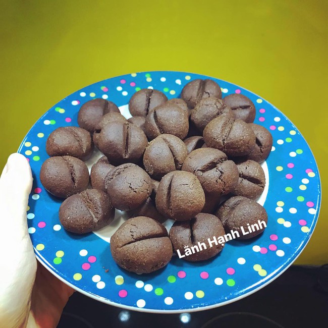 Bánh cookie hình hạt cà phê thơm nức mũi lại làm được bằng nồi chiên không dầu - Ảnh 10.
