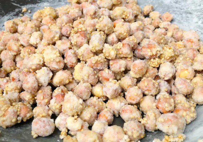 Đừng làm lạc rang kiểu cũ, thêm 2 nguyên liệu này đảm bảo trở thành "món hot" - Ảnh 7.
