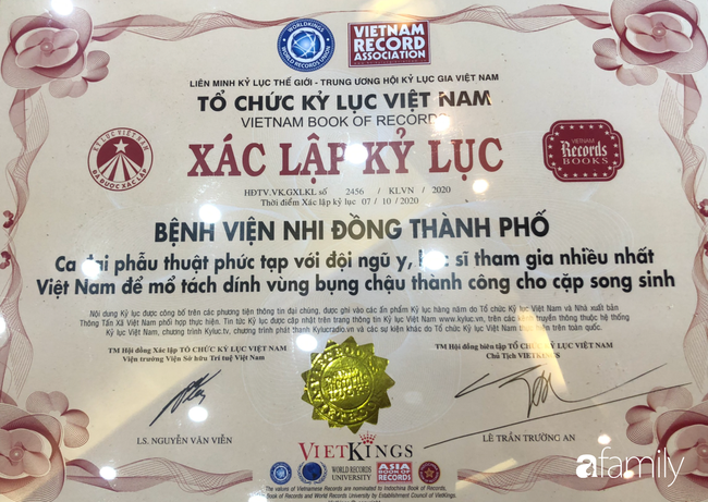 Ca mổ tách dính Trúc Nhi - Diệu Nhi được nhận kỷ lục Guinness Việt Nam trong ngày 2 bé xuất viện - Ảnh 2.