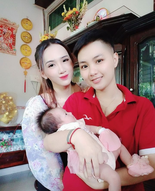&quot;Người đàn ông Việt Nam đầu tiên mang thai&quot; nói về vụ chia tay: Vợ bỏ đi khi con vừa đầy tháng, Zalo kết bạn với 600 trai và nhắn tin hằng ngày - Ảnh 4.