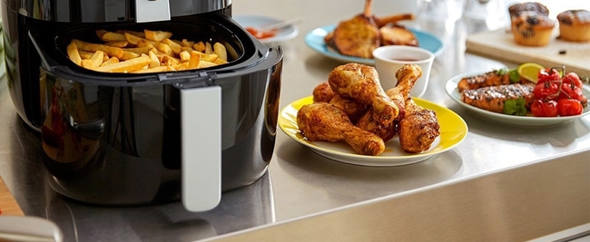 6 sai lầm thường thấy trong quá trình chế biến thức ăn bằng nồi chiên không dầu của các bà nội trợ, mắc phải điều số 2 chẳng khác nào "phá máy"! - Ảnh 1.