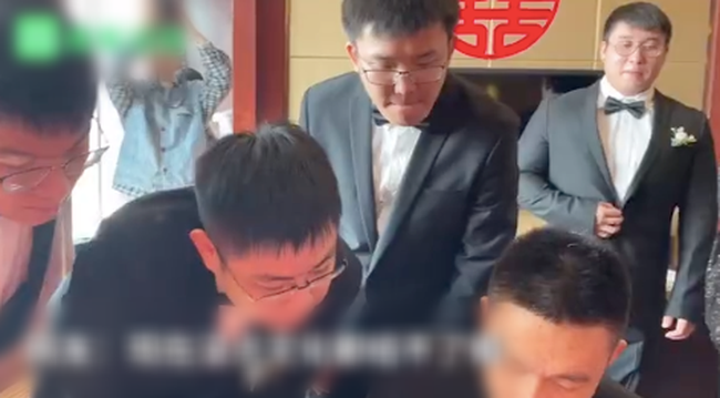 Đi đón dâu, chú rể Đi đón dâu, chú rể