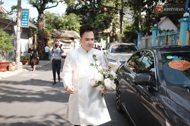 Trước đám cưới Công Phượng, dân tình phát sốt với lễ cưới &quot;khủng&quot; của hot streamer Xemesis và vợ trẻ kém 13 tuổi hôm nay: Rước dâu bằng xe hơn 7 tỷ, tổ chức ở tòa nhà cao nhất Việt Nam - Ảnh 8.