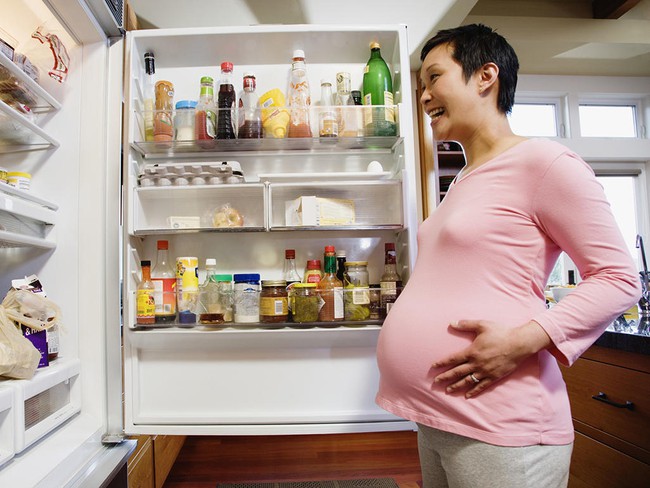 Thai phụ đột ngột bị sảy thai 10 tuần tuổi do &quot;tham ăn&quot;, khi mang thai nên ăn ít những thứ này - Ảnh 1.