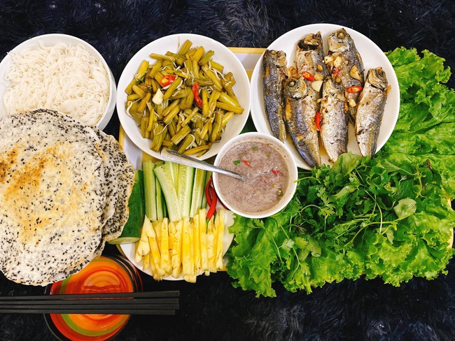 Cô nàng 9X gợi ý mâm cơm đủ đầy chị em ai cũng muốn học theo - Ảnh 5.