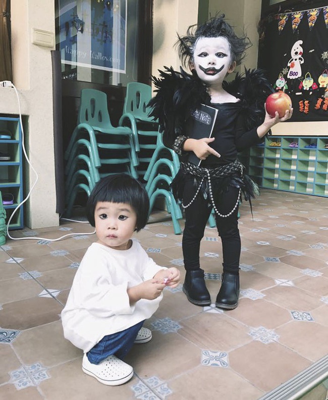 Màn tái xuất cực đỉnh của &quot;Cô bé Vô Diện&quot; hot nhất mùa Halloween 4 năm trước: Vẫn bá đạo như xưa nhưng lại nhường spotlight cho em gái - Ảnh 4.