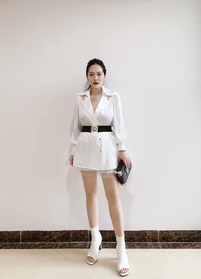 Trời ơi tin được không: Em họ Hương Tràm gây choáng vì nhan sắc sau sinh, không nói thì ai biết đây là "bà đẻ" chưa hết cữ? - Ảnh 12. Trời ơi tin được không: Em họ Hương Tràm gây choáng vì nhan sắc sau sinh, không nói thì ai biết đây là "bà đẻ" chưa hết cữ? - Ảnh 12.