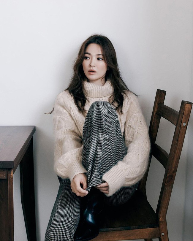 Đúng sinh nhật tuổi 39 của Song Hye Kyo, người đàn ông bí ẩn này lập tức nhắn nhủ lời yêu thương không thể ngọt ngào hơn - Ảnh 3.