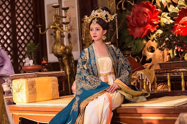Sau khi giết em ruột và 5 cháu trai vì ngôi Hoàng đế, Lý Thế Dân vẫn thu nạp em dâu làm phi tần, lẽ nào không sợ bị trả thù? - Ảnh 2. Sau khi giết em ruột và 5 cháu trai vì ngôi Hoàng đế, Lý Thế Dân vẫn thu nạp em dâu làm phi tần, lẽ nào không sợ bị trả thù? - Ảnh 2.