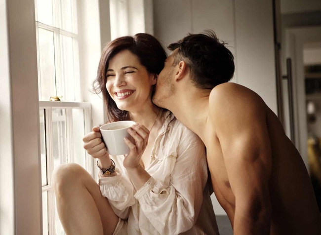 Nếu trên giường, một người đàn ông có thể mê đắm bạn theo cách `` bất kể thế nào '' thì Xin chúc mừng, bạn là người phụ nữ mà anh ấy yêu quý - Ảnh 3. Nếu trên giường, một người đàn ông có thể mê đắm bạn theo cách `` bất kể thế nào '' thì Xin chúc mừng, bạn là người phụ nữ mà anh ấy yêu quý - Ảnh 3.