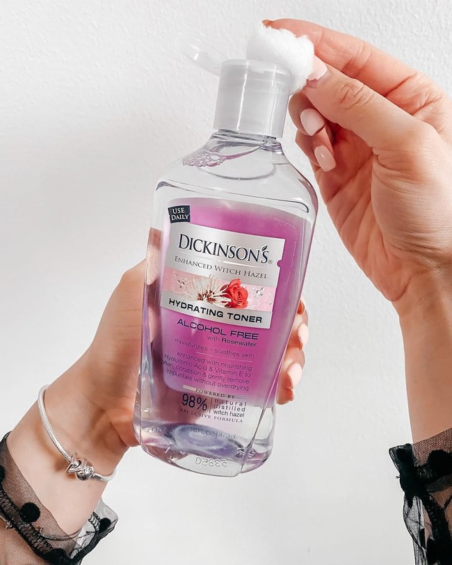 6 lọ toner siêu hợp dùng mùa Đông vì vừa dưỡng sáng hồng vừa hack da "căng đét" - Ảnh 3. 6 lọ toner siêu hợp dùng mùa Đông vì vừa dưỡng sáng hồng vừa hack da "căng đét" - Ảnh 3.