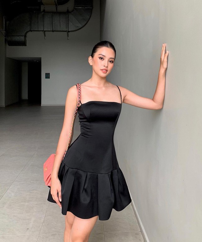 Học các mỹ nhân Việt cách diện váy đen để trông gầy đi, sang hẳn lên chứ không bị già đanh - Ảnh 3. Học các mỹ nhân Việt cách diện váy đen để trông gầy đi, sang hẳn lên chứ không bị già đanh - Ảnh 3.