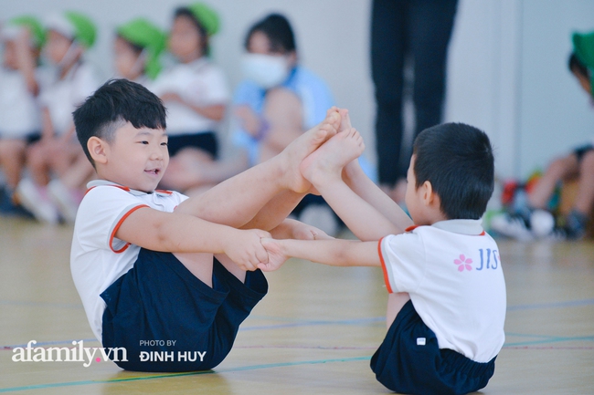 &quot;Đột nhập&quot; Đại hội thể thao Nhật Bản hết sức đáng yêu tại ngôi trường được mơ ước bậc nhất Hà Nội - Ảnh 21.