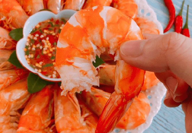 Điểm danh 4 sai lầm thường thấy trong cách chế biến tôm của các bà nội trợ, mắc phải điều số 2 chẳng khác nào vứt tiền qua cửa sổ! - Ảnh 1.