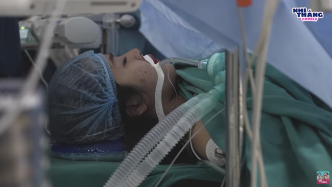 Clip: Hé lộ khoảnh khắc Đông Nhi cố gắng rặn để đẻ thường, xem xong nhiều mẹ bỉm sữa xúc động nhớ lại hành trình đi sinh của mình - Ảnh 10.