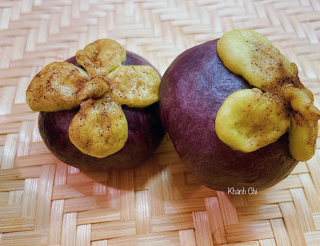 Măng cụt "siêu thực'' đánh lừa thị giác của cô nàng 9X khiến chị em trầm trồ: 10 người thì phải 9 kẻ nhầm là quả thật! - Ảnh 4.