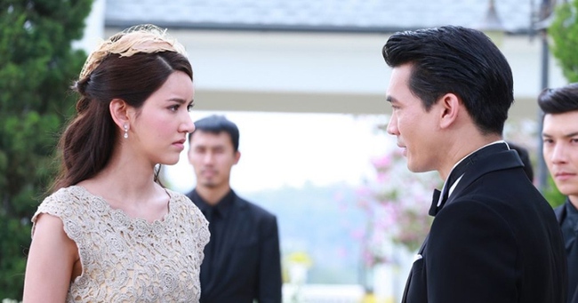 Vợ thông báo đi họp lớp, bị chồng mắng nhưng anh vừa nói xong thì tái mặt với phản ứng của chị - Ảnh 2. Vợ thông báo đi họp lớp bị chồng mắng nhưng anh vừa nói xong thì tái mặt với phản ứng của chị - Ảnh 2.