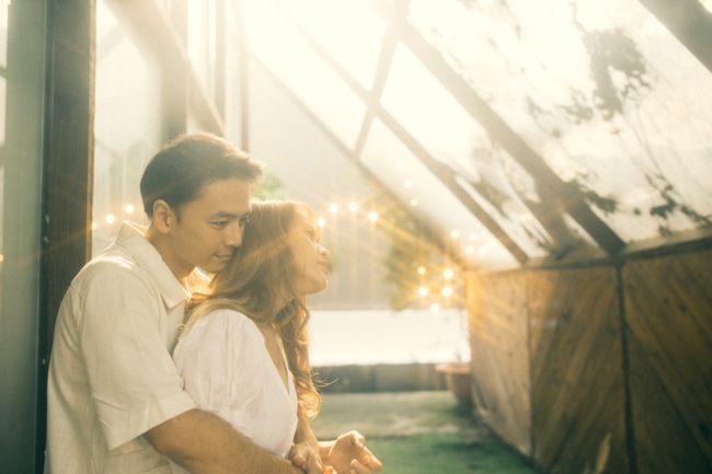 Văn Anh - Tú Vi "tình bể bình" kỷ niệm 5 năm ngày cưới - Ảnh 8. Văn Anh – Tú Vi “tình bể bình” kỷ niệm 5 năm ngày cưới Văn Anh - Tú Vi "tình bể bình" kỷ niệm 5 năm ngày cưới - Ảnh 8. Văn Anh – Tú Vi “tình bể bình” kỷ niệm 5 năm ngày cưới